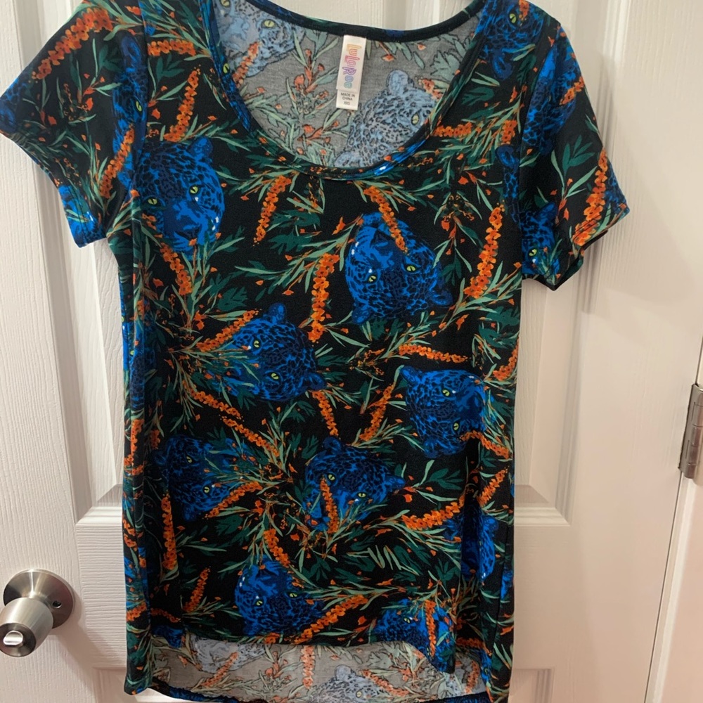 LulaRoe Classic T NWOT Jaguar animal print XXS